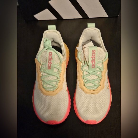 Adidas Kids Kaptir Flow 2.0 Shoes in Cream and Pink size 13K - Picture 8 of 10